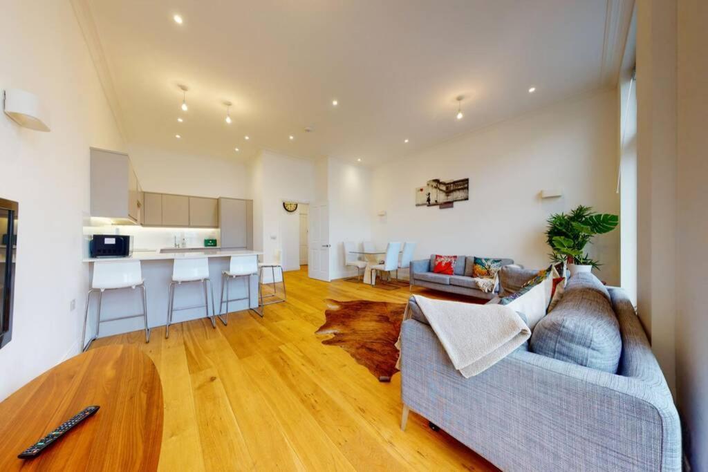 Modern 1 Bed Flat Camden 5 Min Walktube Station Londres Exterior foto