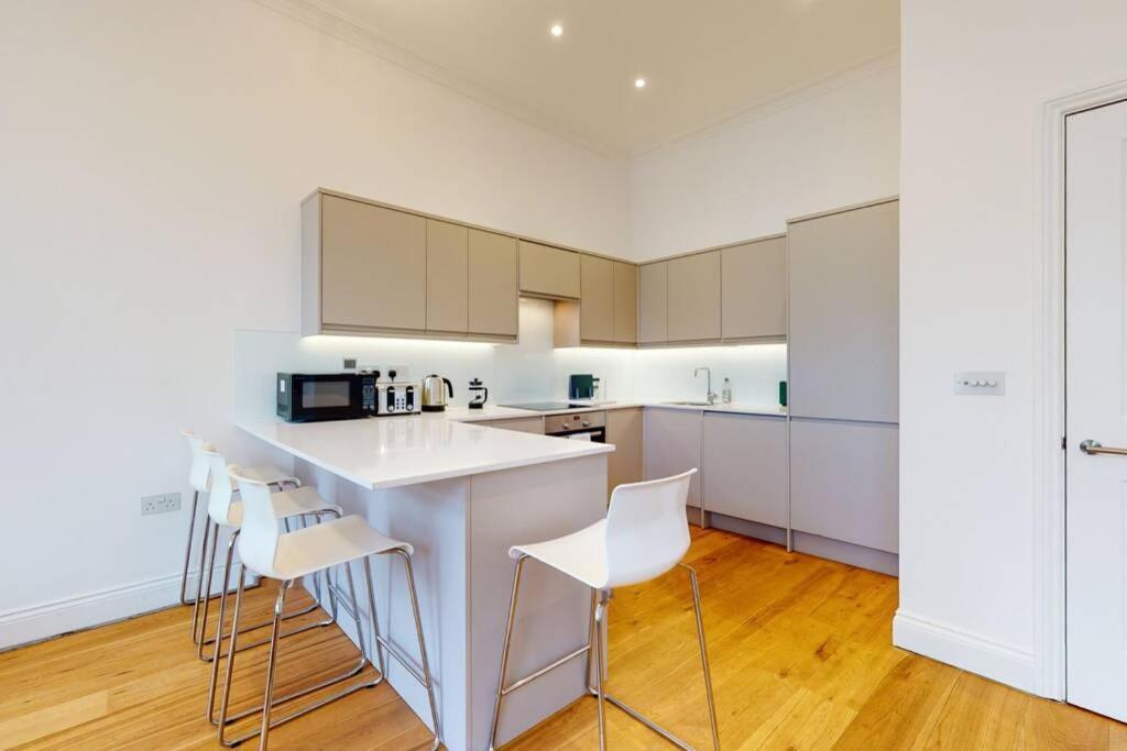 Modern 1 Bed Flat Camden 5 Min Walktube Station Londres Exterior foto